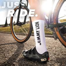 CALCETINES PERFORMANCE CICLISMO Y RUNNING JIMMY LION BLANCOS